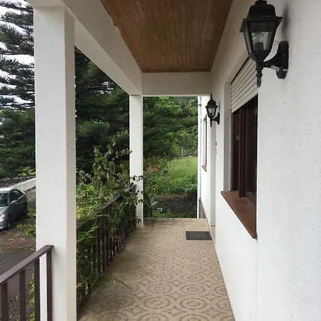 Roy's Pico Island * Santo Amaro (Azores)